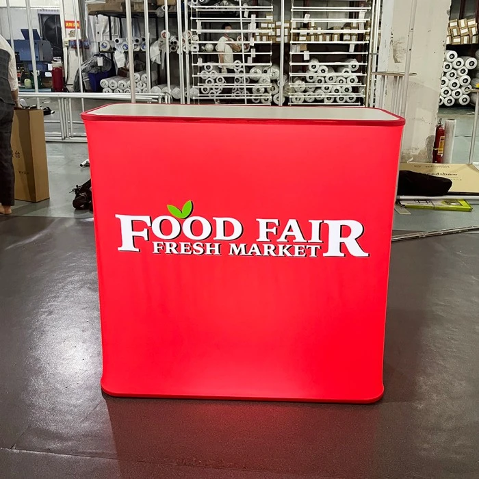 LED laukizuzeneko erakusmahai altxagarria